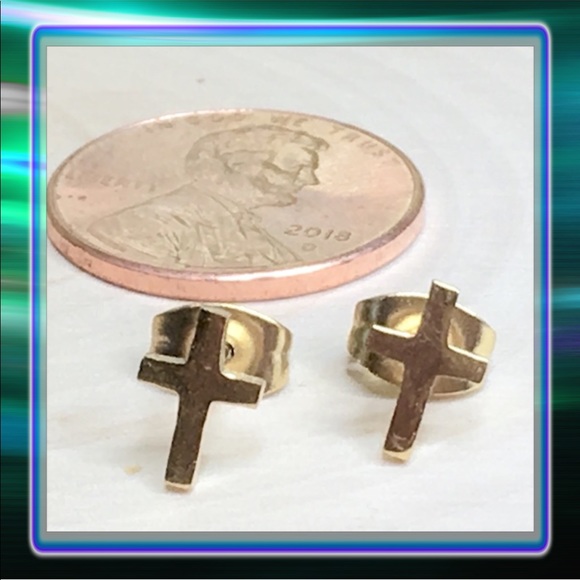 Minimalist Gold Cross Earrings - Picture 4 of 8